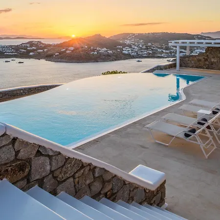 Alkioni Agios Lazaros Villa *