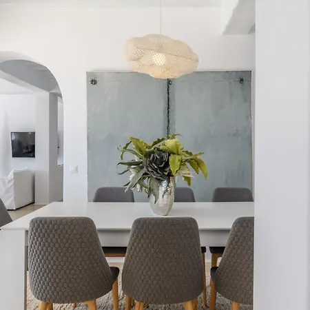 Alkioni Agios Lazaros Villa